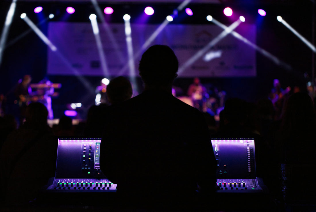 How to Control Stage Lights: A Beginner’s Guide to Stage Lighting Control